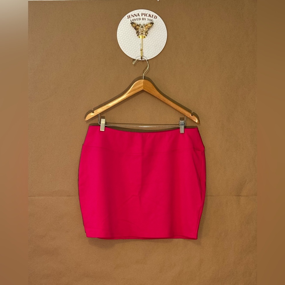 Like new Fashion Nova XXL Vibrant Hot Pink Pencil Mini-Skirt